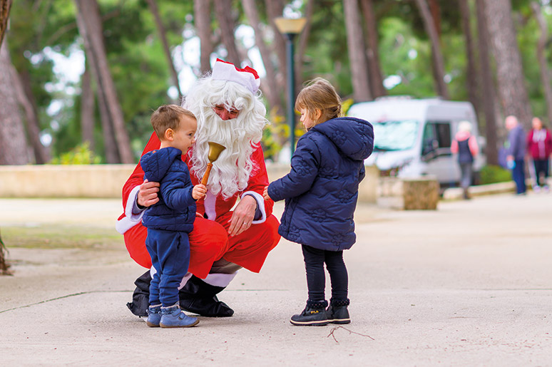 Odlot do ciepłych krajów. Kemping Čikat w zimowej scenerii 2